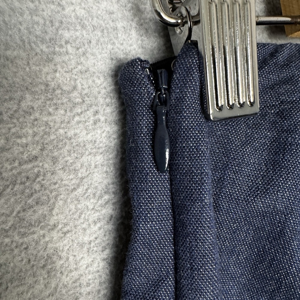 Talbots Portland Trouser Size 4P Blue Faux Denim Chambray Work Office Staple - Picture 5 of 6